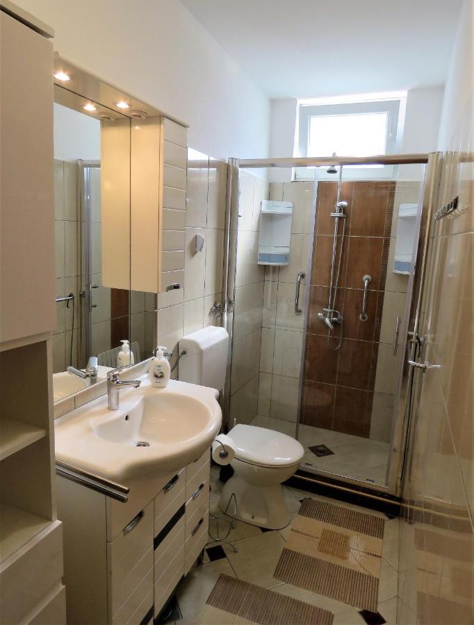 Apartments Franica زادار المظهر الخارجي الصورة
