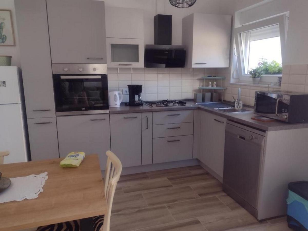 Apartments Franica زادار المظهر الخارجي الصورة
