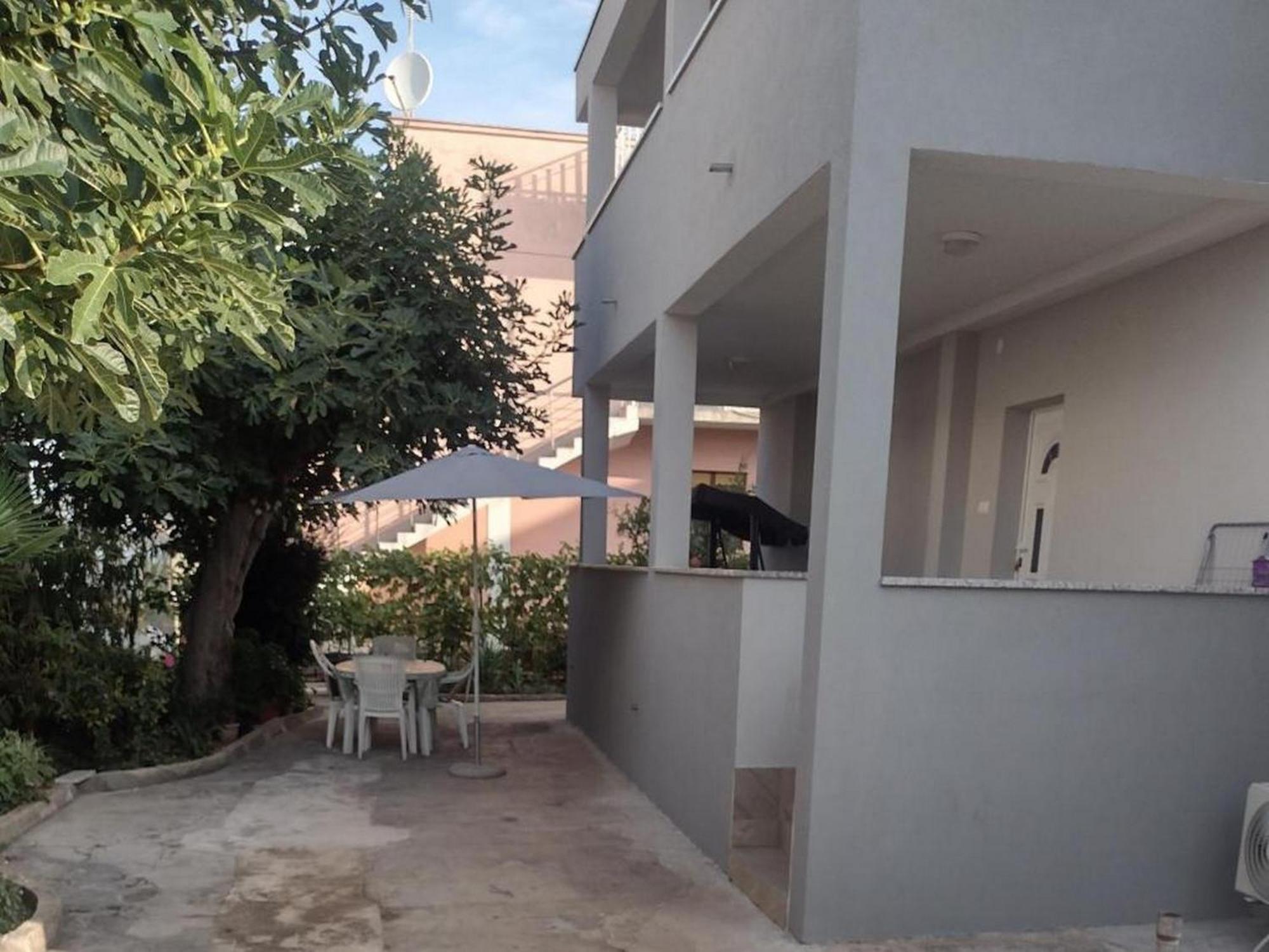 Apartments Franica زادار الغرفة الصورة